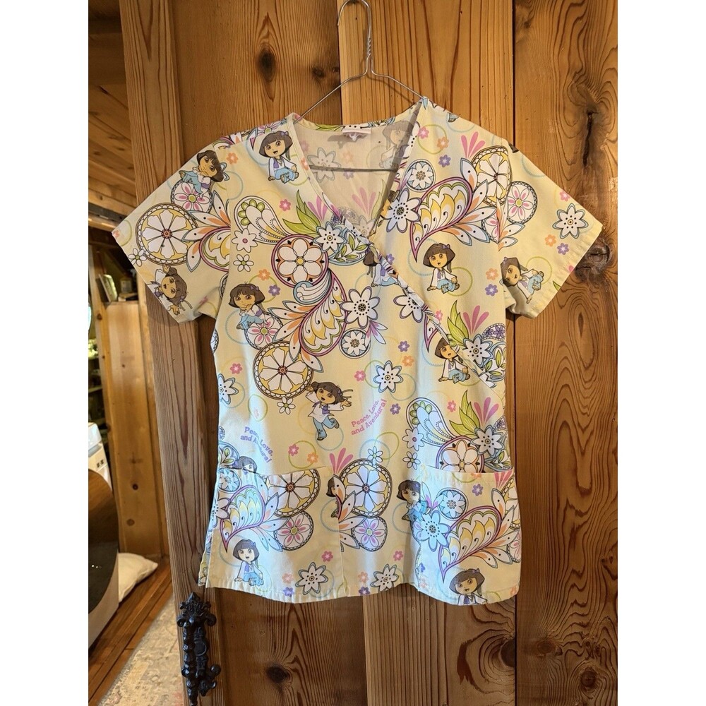 Women's Ladies Nick Jr. *DORA THE EXPLORER* Short Sleeve Scrub Top MEDIUM Yellow